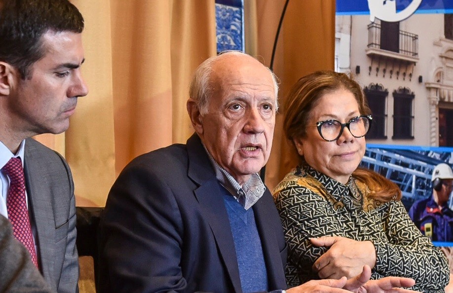 Descartan acuerdo de Lavagna con Macri o Fernández: "Tenemos un compromiso más importante" | Elecciones 2019