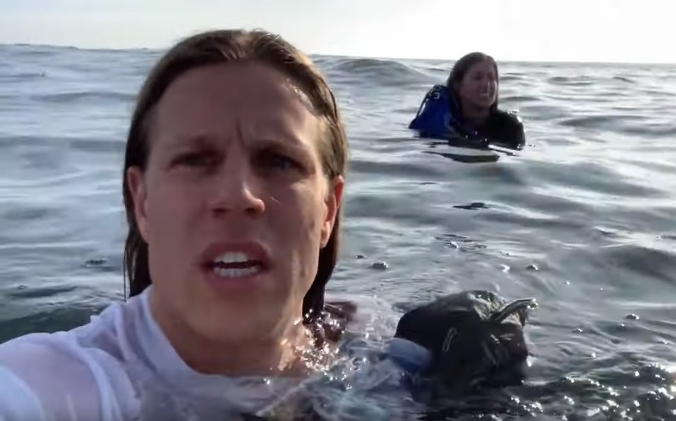 Su avión cayó al mar y filmó videos perdidos en el mar hasta que lo rescataron | Curiosidades