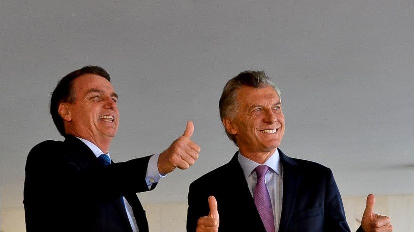 "Alarmado y conmovido", Macri le ofreció ayuda a Bolsonaro por los incendios en el Amazonas | Política