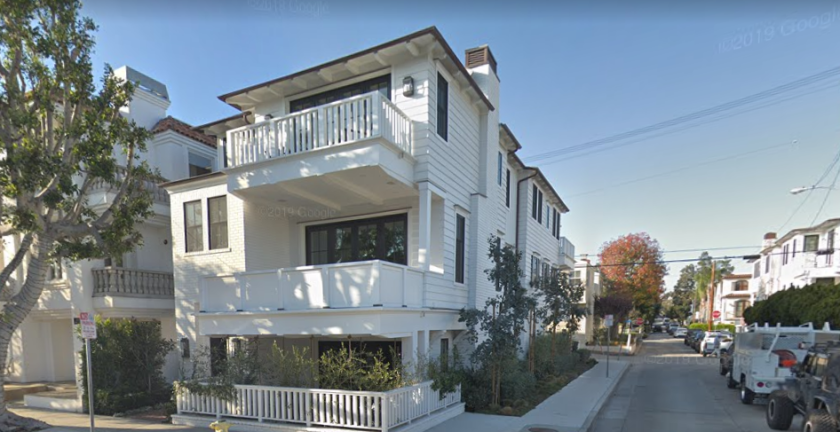 Dijo que iba a hacer una película para Netflix, recaudó 14 millones de dólares y era todo una estafa | Redes