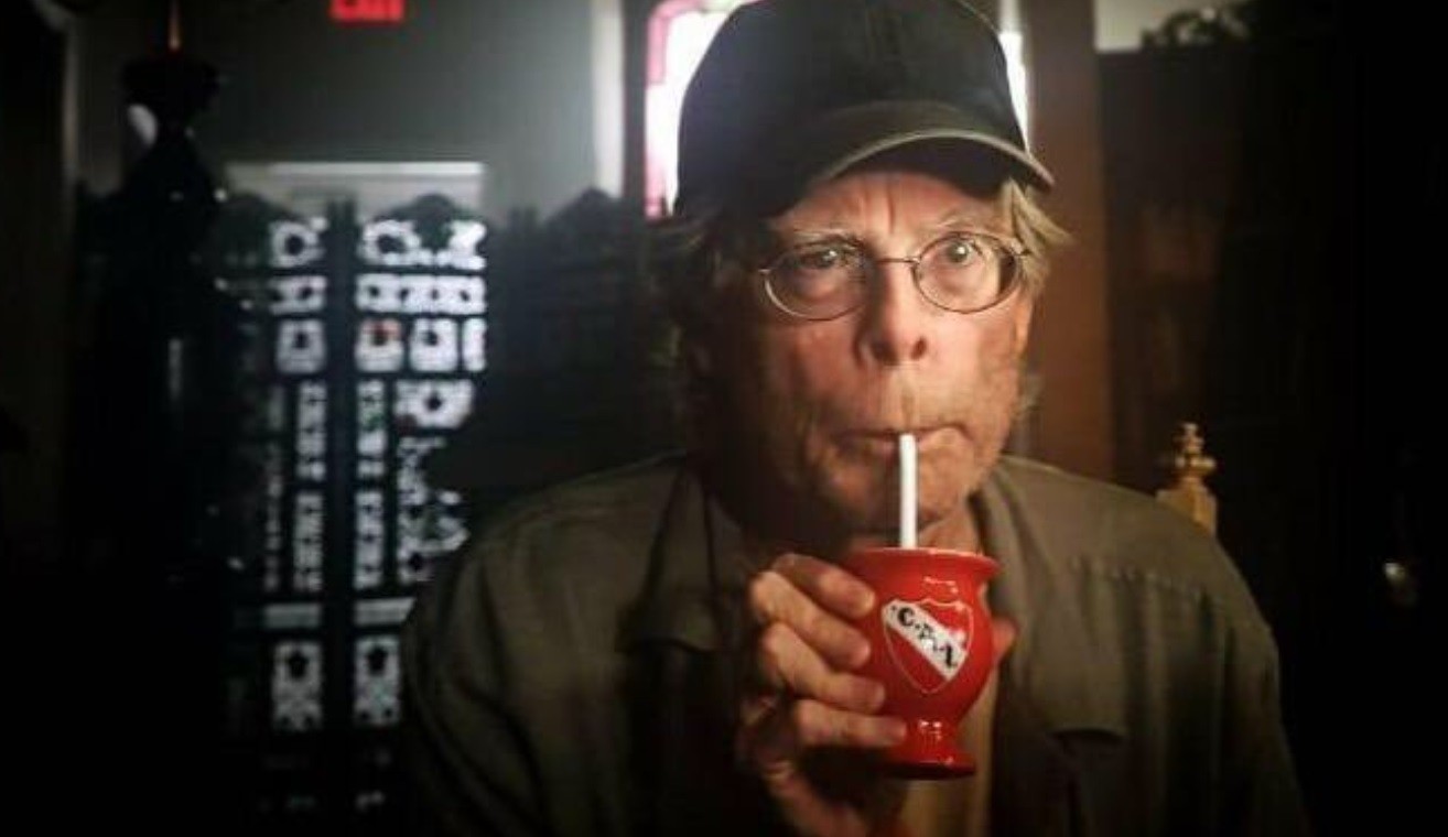 Independiente de terror: homenaje al Rojo en la película "It: capítulo 2" | Deportes