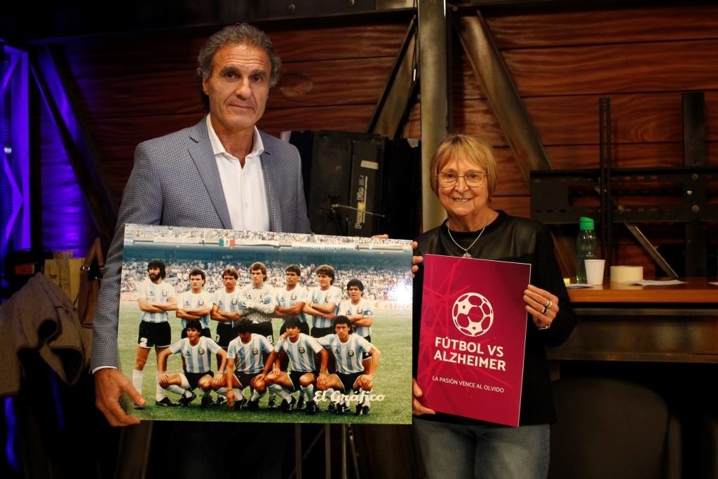 La pasión vence al olvido: iniciativa futbolística para estimular la memoria | Actualidad