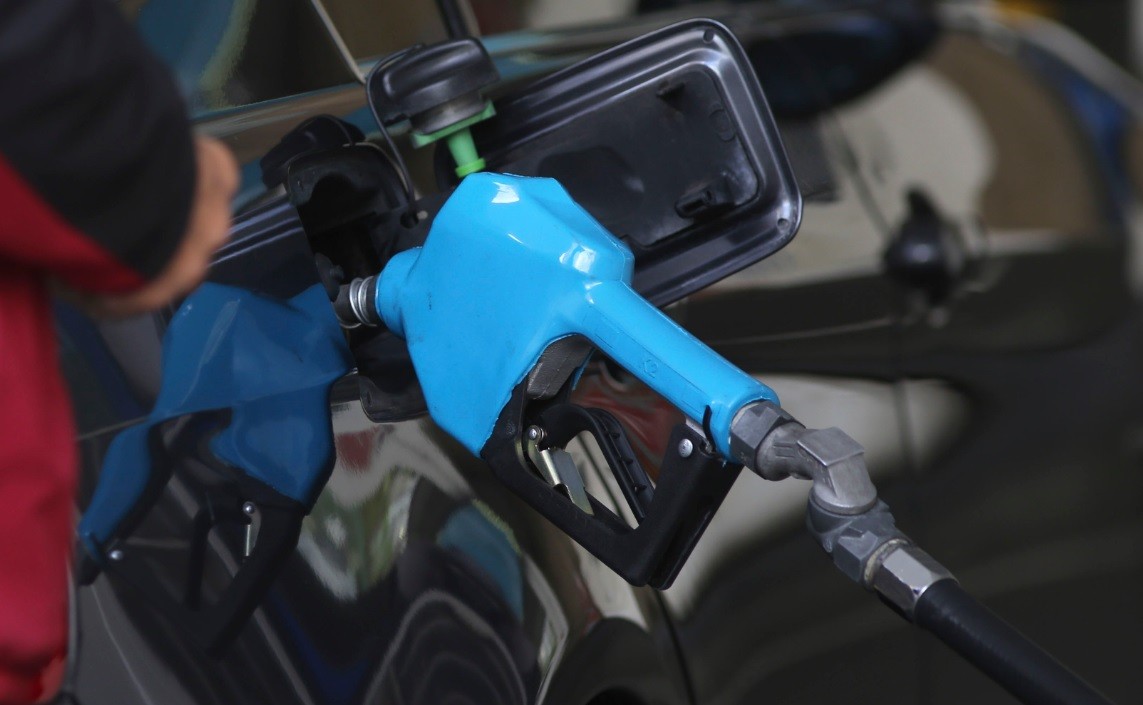 El costo del combustible tras la suba de 4%: expendedores advierten por desabastecimiento | Economía