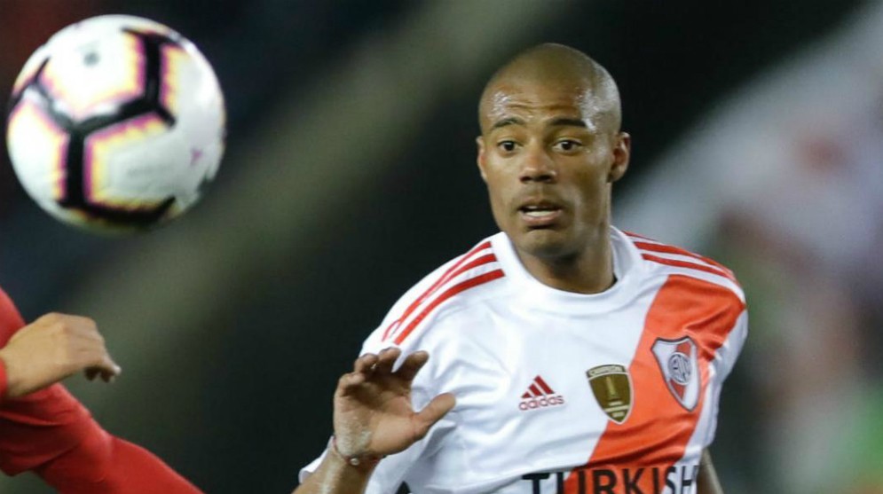 Video documento: ¿hubo mano de De la Cruz antes del penal a Borré en el superclásico? | Deportes