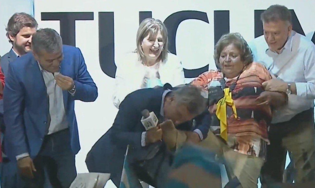 Macri encontró su cenicienta y le cantó el feliz cumpleaños | Elecciones 2019