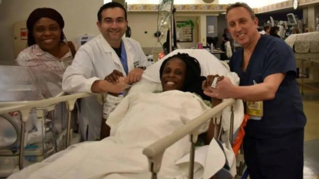 Récord mundial: una mujer dio a luz a seis bebés en menos de diez minutos | Internacionales