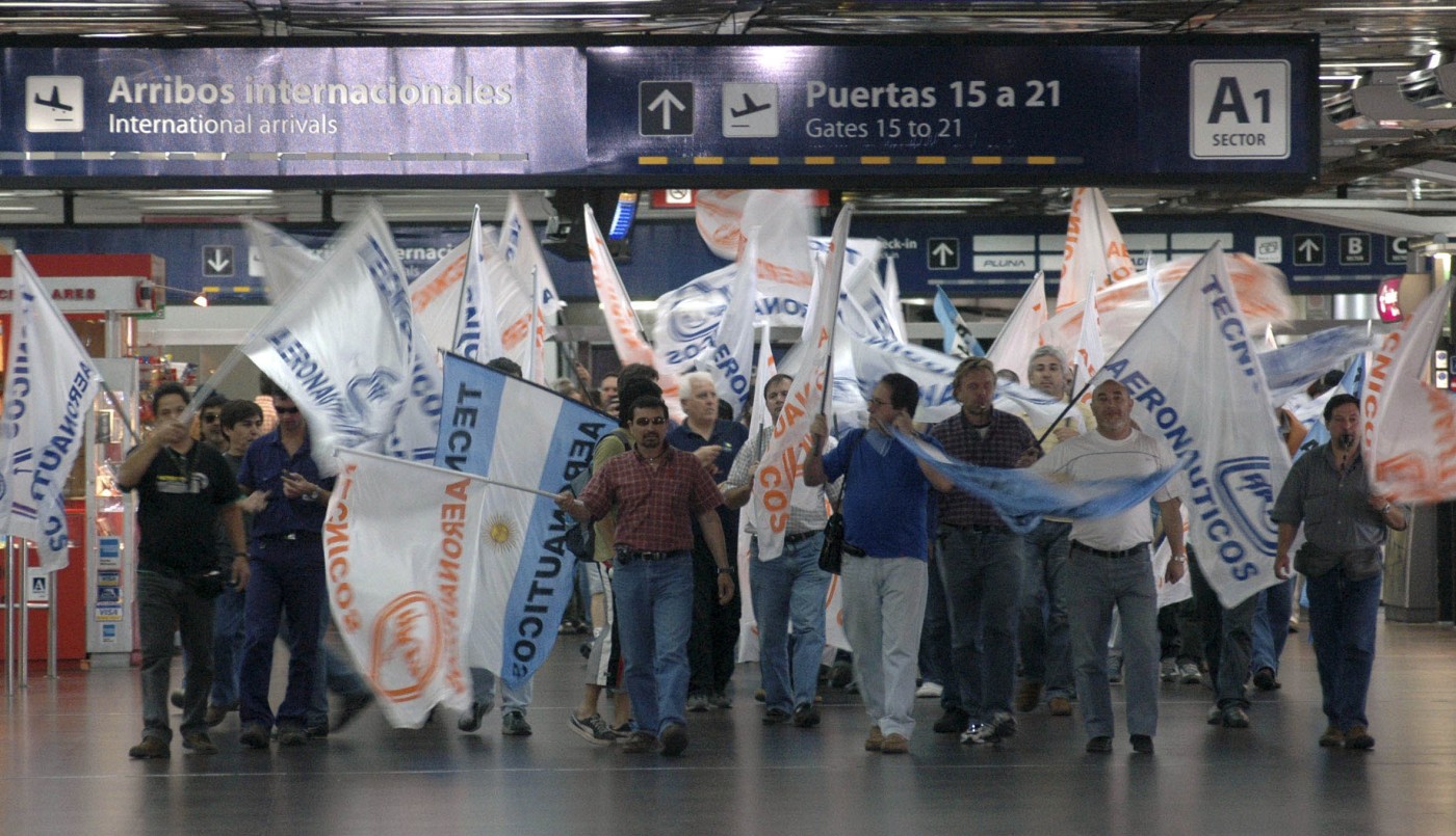 Pilotos desactivaron todas las medidas de fuerza: incremento salarial de 15% | Política
