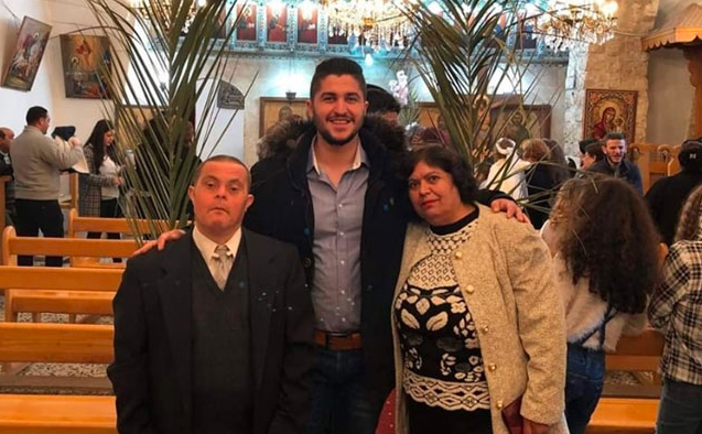 El joven que contó cómo es ser criado por un padre con síndrome de down | Internacionales