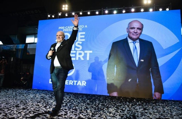Espert: "Por más problemas que tenga Chile actualmente, sin dudas es un ejemplo a seguir" | Elecciones 2019