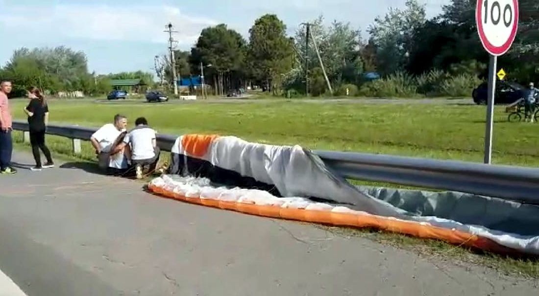 Luján: un parapentista cayó sobre la autopista y murió atropellado | Actualidad