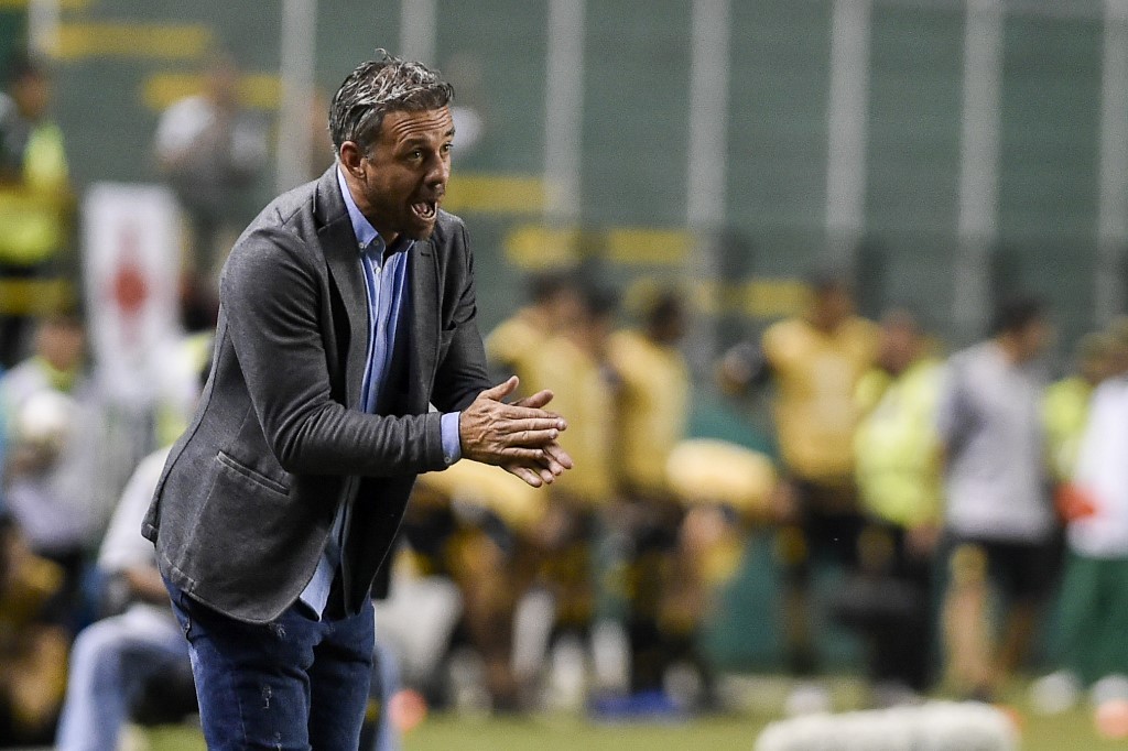 Lucas Pusineri pisa fuerte en la lista de candidatos para DT de Independiente | Deportes