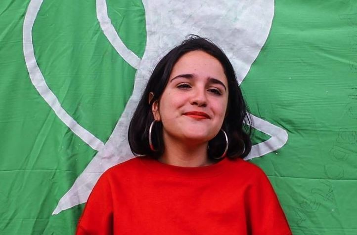 Entre la ESI y el pañuelo verde: ¿quién es Ofelia Fernández? | Política