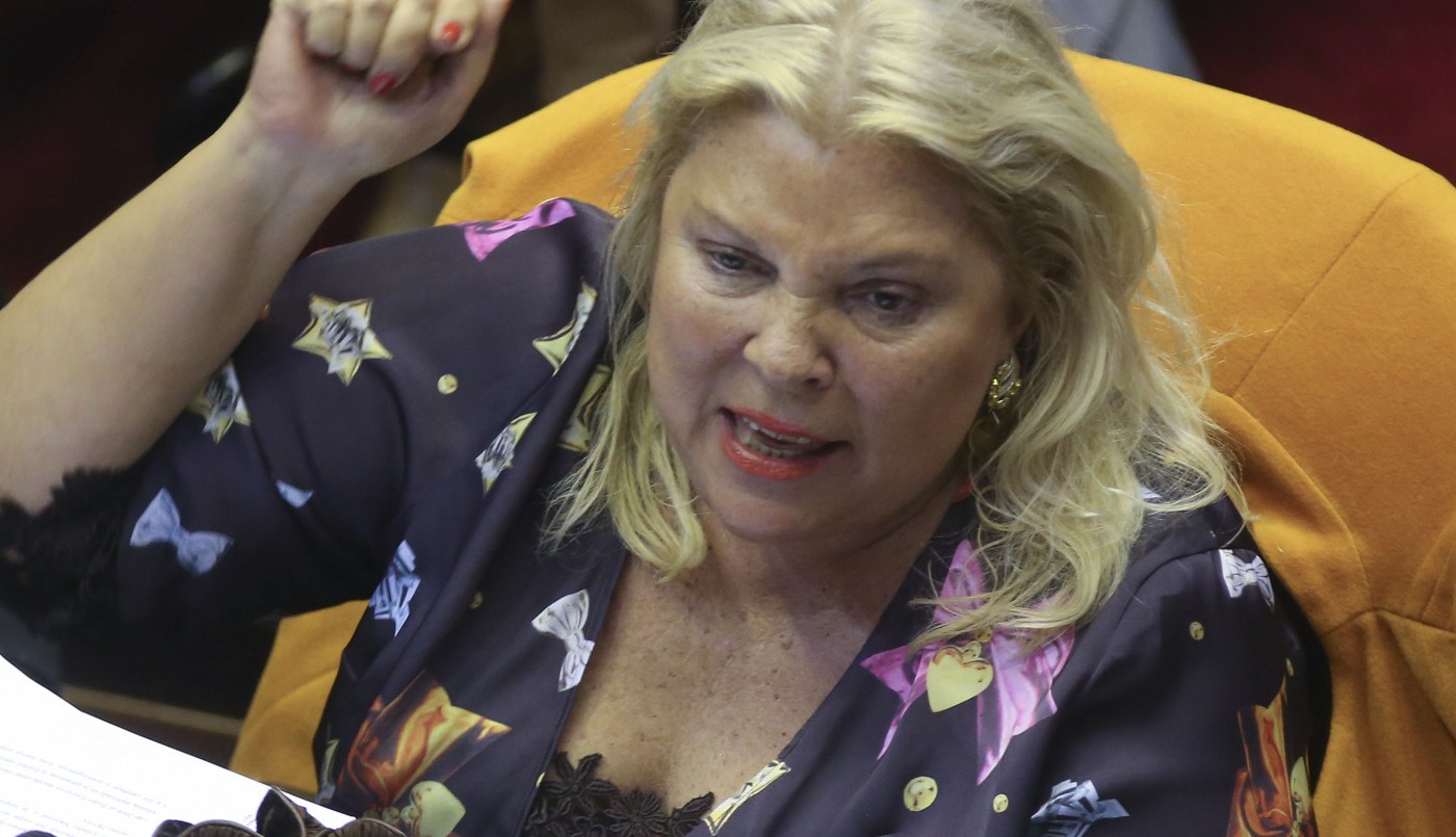 Carrió renuncia a su banca de diputada | Política