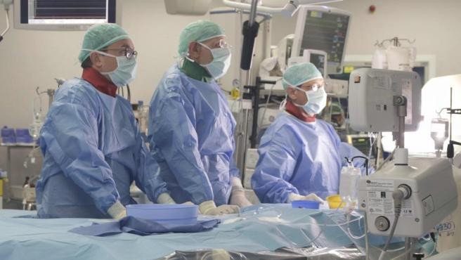 Usaron hipnosis en vez de anestesia para operar a una anciana del corazón | Internacionales