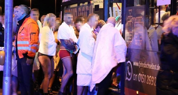 Evacuaron un club swinger por un escape de gas en medio de una fiesta sexual | Internacionales