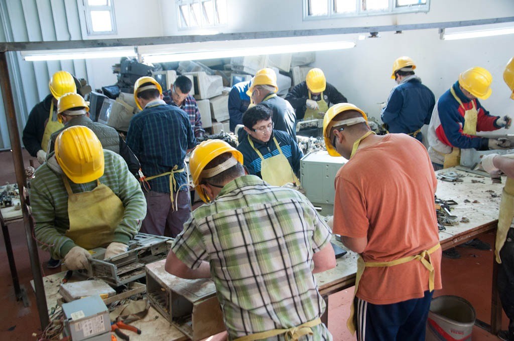 Cerca de 20.000 internos de cárceles bonaerenses recibieron capacitación laboral este año | Actualidad