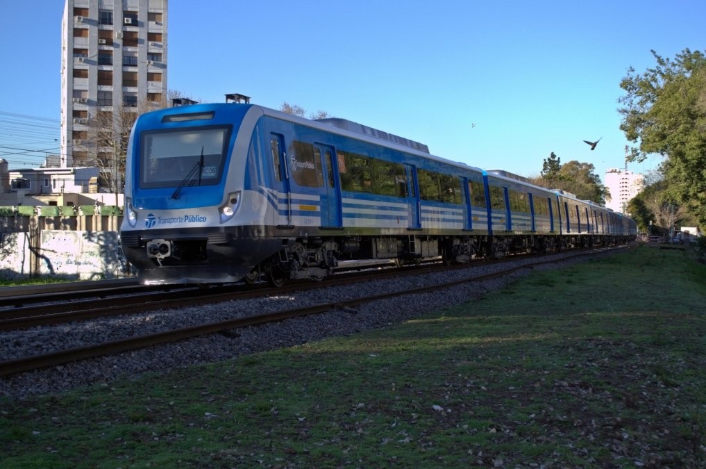 Línea Sarmiento, ramal Mercedes: suspenden el servicio por medida de fuerza gremial | Actualidad