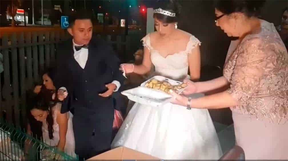 Video: los recién casados que donaron parte del banquete de casamiento a un hospital | Curiosidades