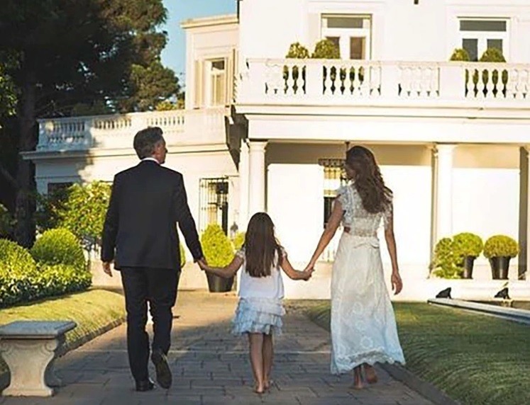 Juliana Awada se despide con nostalgia y fotos de la Quinta de Olivos | Política