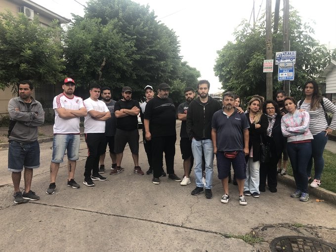 Desalojaron la planta de Kimberly Clark en Bernal: hay 10 trabajadores demorados | Actualidad