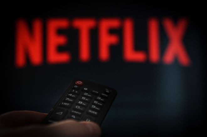 Cómo saber si alguien está usando tu cuenta de Netflix y sacarle el acceso | Tecno