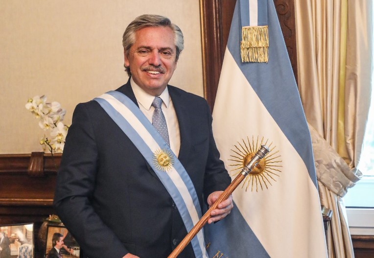 Alberto Fernández posó para su primera foto oficial como presidente | Política