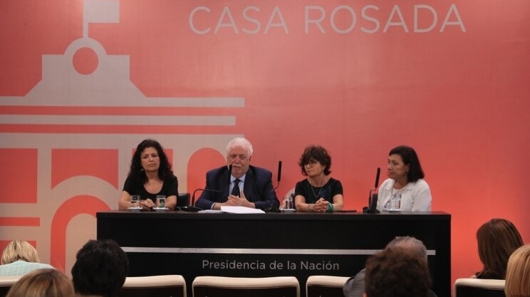 Ginés González García restituyó el protocolo de aborto no punible derogado por Macri | Política