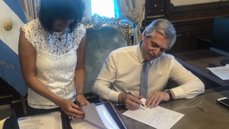 Alberto Fernández estableció la doble indemnización por seis meses | Política