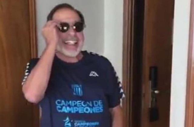 Guillermo Francella festejó el título de Racing recreando su propio meme | Redes