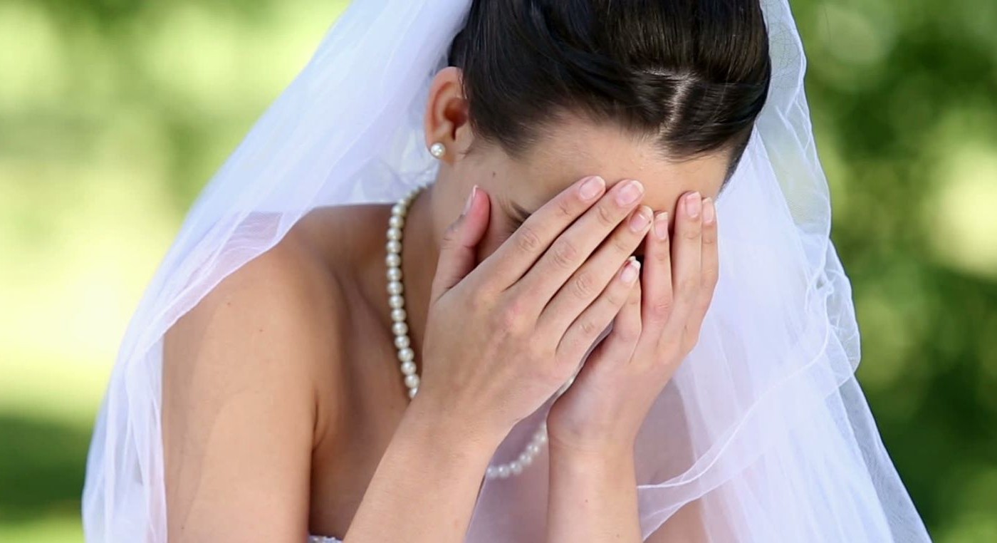 Escándalo: mujer engañada cedió su boda a su hermana embarazada por su prometido | Redes