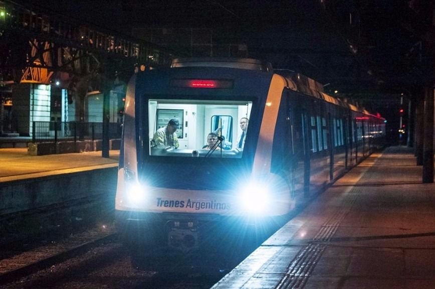 Avanza el plan oficial para extender el funcionamiento de trenes en horario nocturno | Política