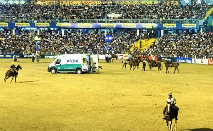 Suspenden la doma tras la muerte del jinete en Jesús María | Actualidad