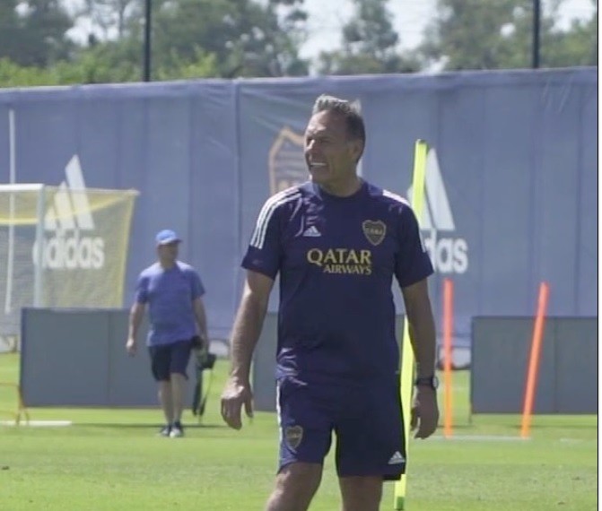 Boca se diferencia de River y pide postergar el reinicio de la Superliga: "desventaja deportiva" | Deportes