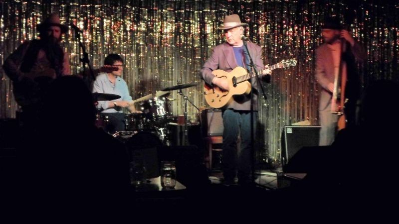 Murió un músico de un ataque al corazón en pleno concierto en Florida | Espectáculos