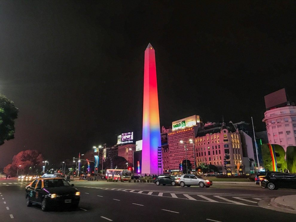 Argentina espera la llegada de más de 600.000 turistas LGBT durante este año | Actualidad
