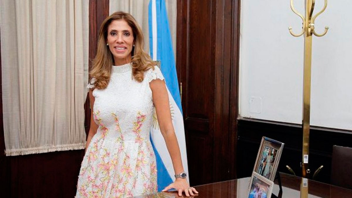 Presidenta por un día: Claudia Ledesma está a cargo del gobierno | Política