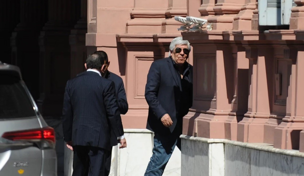 Alberto Fernández recibió a Hugo Moyano en Casa de Gobierno | Política