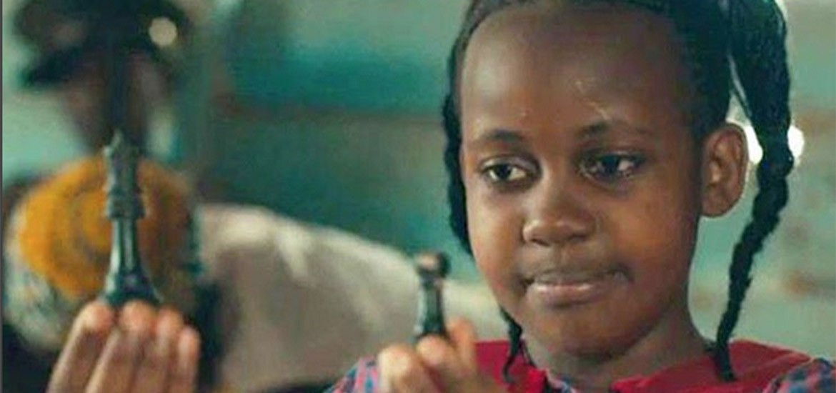 Murió una actriz de 15 años que había trabajado en "La reina de Katwe" | Espectáculos