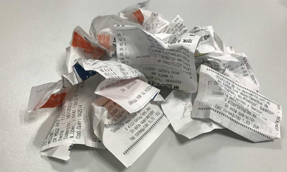 Alertan por la presencia de un peligroso tóxico en los tickets que se borran | Internacionales