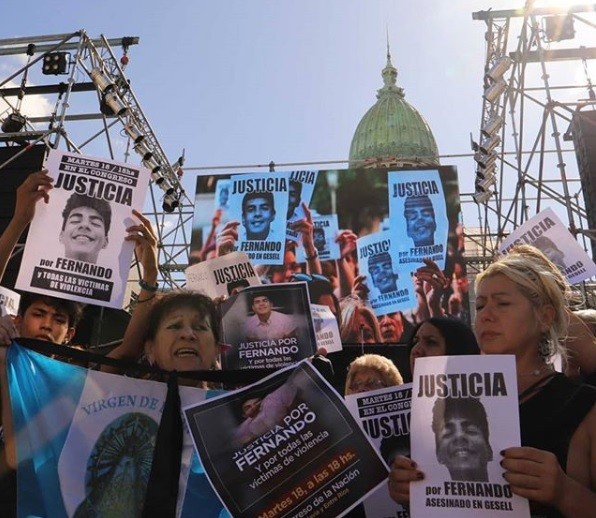 Marcha por Fernando: miles de personas llegan al Congreso para pedir justicia | Actualidad