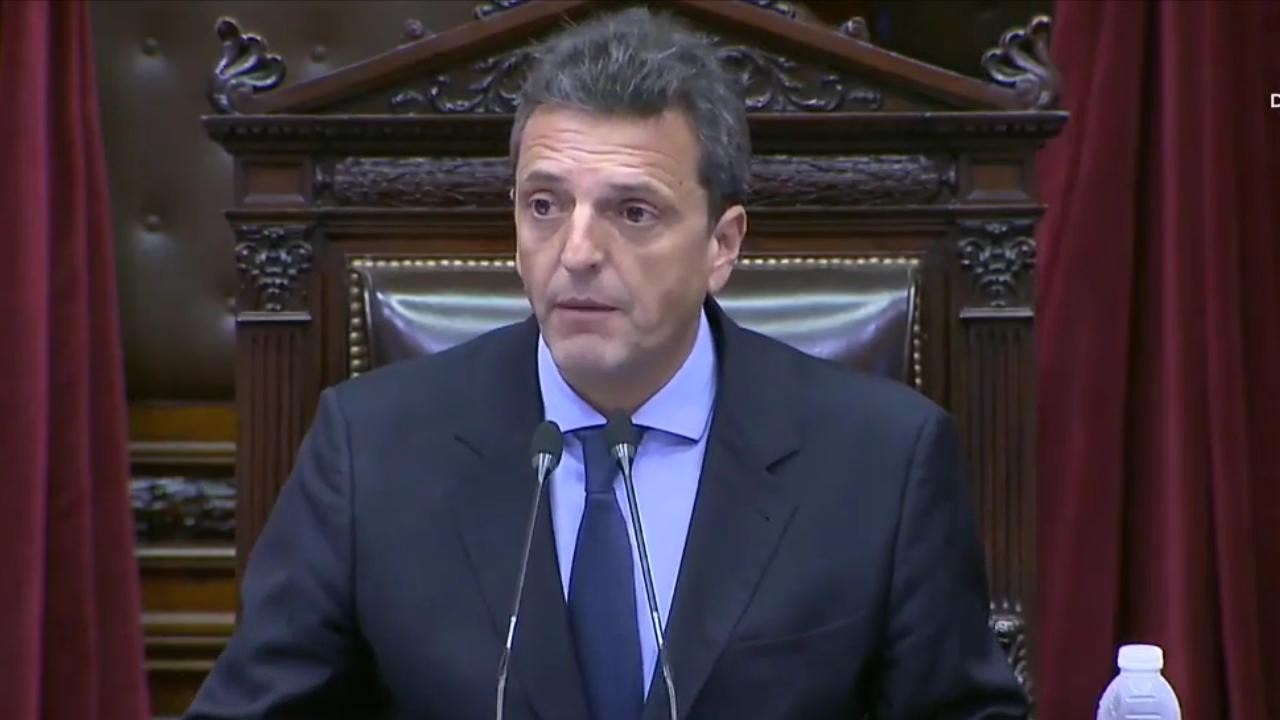 Jubilaciones de privilegio: "intentan "defender lo indefendible", cuestionó Massa | Política