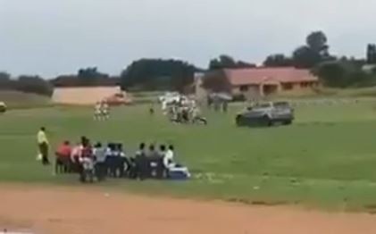 VIDEO: se metió a la cancha con una camioneta para atropellar al árbitro | Deportes