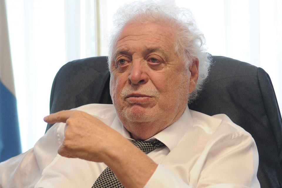 Coronavirus en Argentina: Ginés descartó "intervenir en espectáculos deportivos y escuelas" | Actualidad
