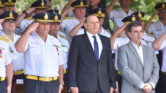 En breve trasladarán presos desde comisarías bonaerenses a containers, aseguró Berni | Política