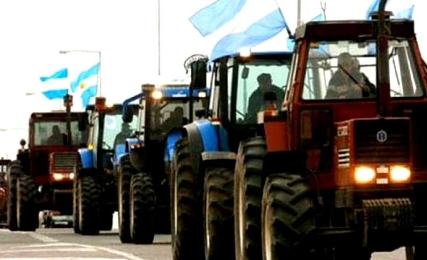 Paro del campo: productores no pueden asumir "más carga tributaria", según la Sociedad Rural | Política