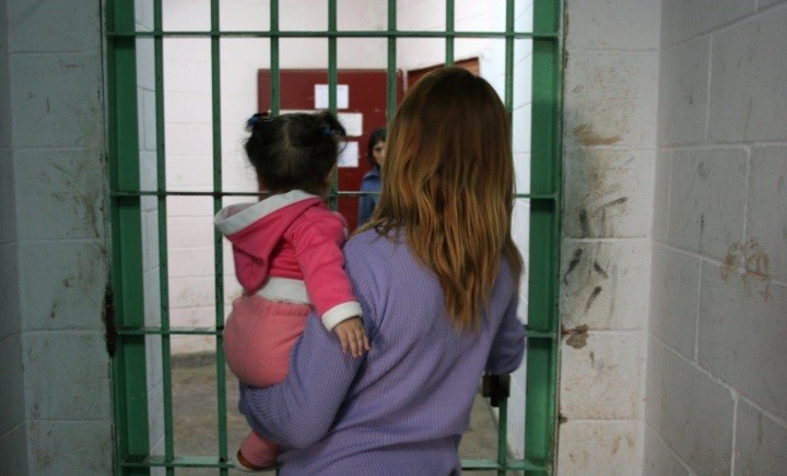 La Justicia recomendó el arresto domiciliario para mujeres presas con hijos o embarazadas | Actualidad