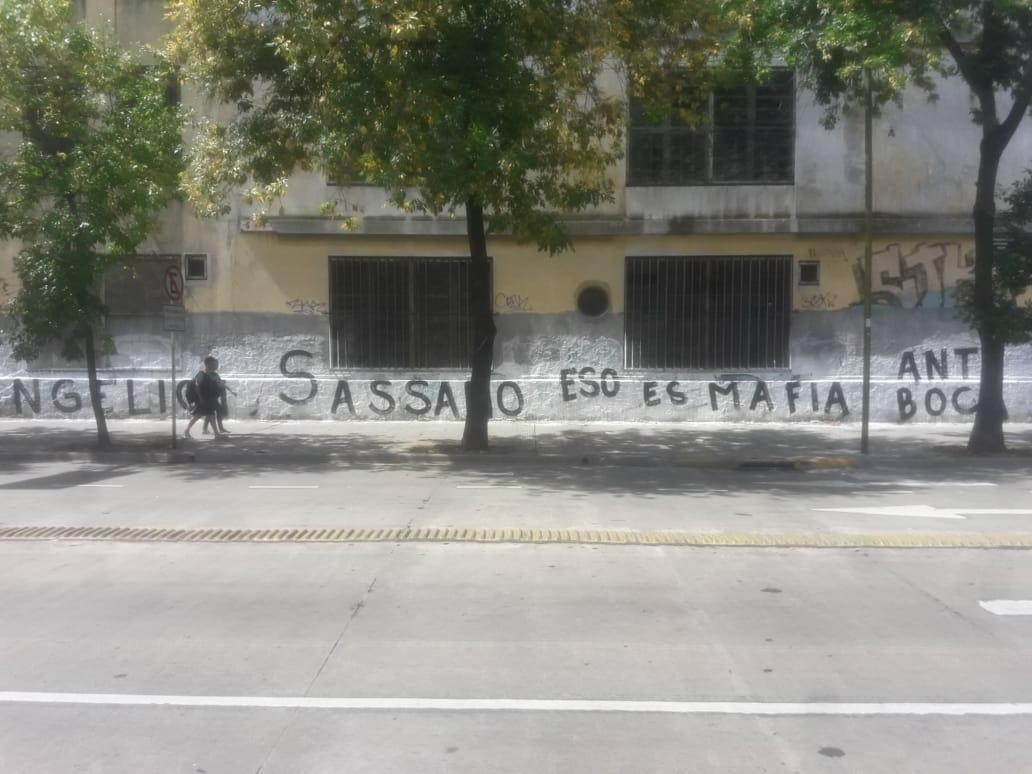 Atribuyen a la barra brava de Boca los "aprietes" a funcionarios porteños | Deportes