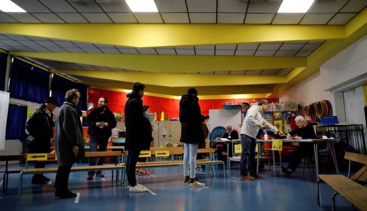 Francia desafía al coronavirus: millones de ciudadanos votan en las elecciones municipales | Internacionales