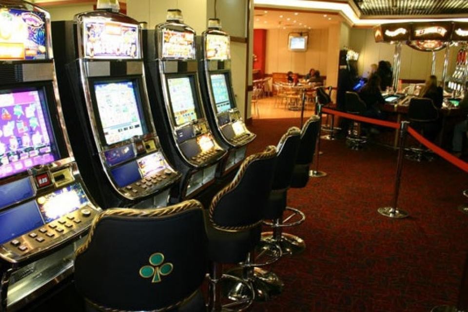 Cierran bingos y casinos bonaerenses para evitar propagación del coronavirus | Actualidad