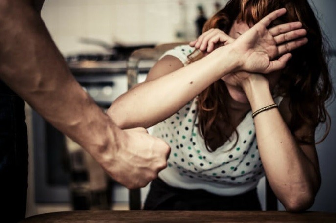 Advierten que en el "aislamiento social forzoso" pueden aumentar los casos de violencia de género | Actualidad